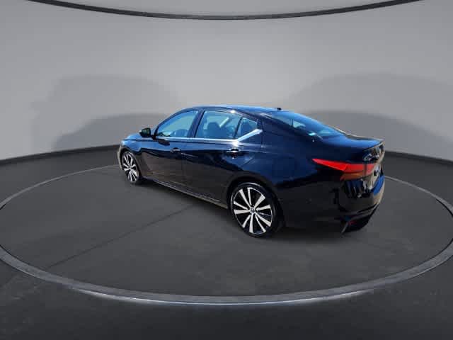 Used 2024 Nissan Altima 2.5 SR FWD image 6