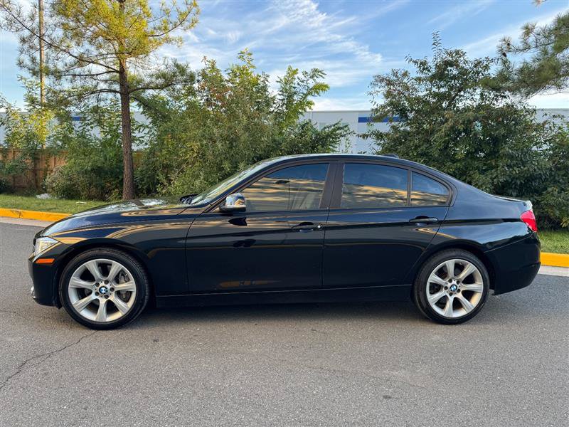 Used 2013 BMW 335i Sedan RWD image 4