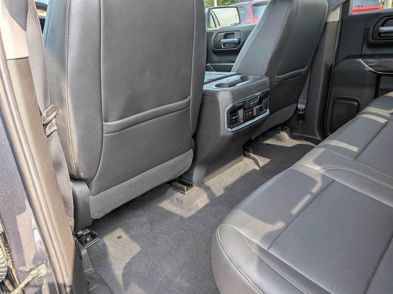 Used 2020 Chevrolet Silverado 1500 LTZ w/ LTZ Plus Package AWD/4WD image 17