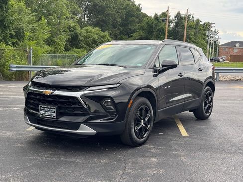 Used 2024 Chevrolet Blazer LT w/ Convenience Package FWD image 9