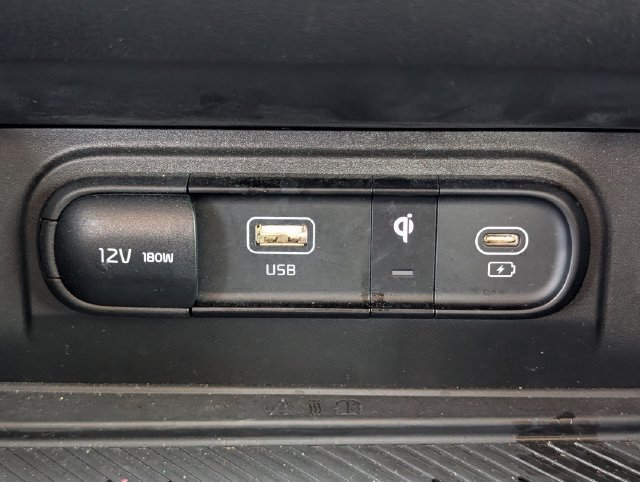 Used 2023 Kia Sportage SX FWD image 16