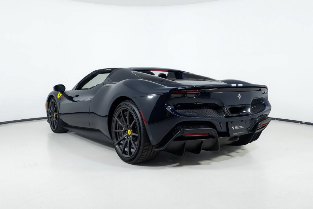 Used 2024 Ferrari 296 GTS RWD image 4