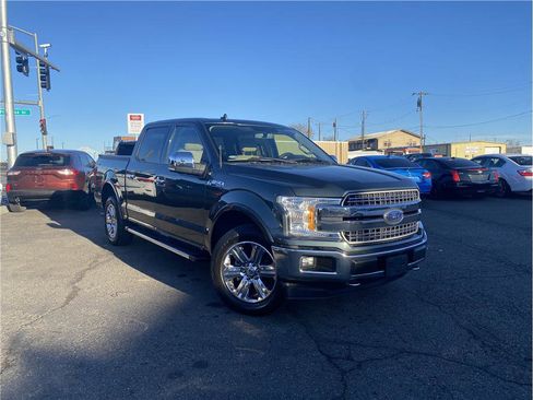 Used 2018 Ford F150 Lariat image 3