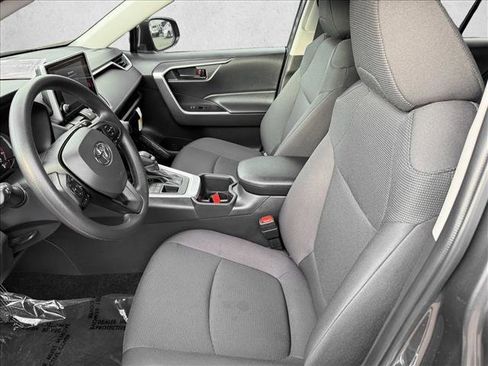 Certified 2025 Toyota RAV4 LE image 10