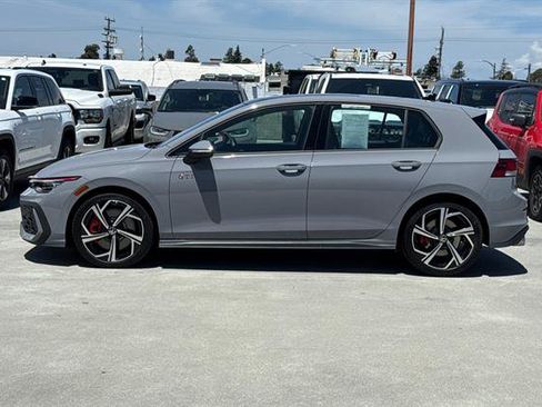 Used 2025 Volkswagen GTI SE FWD image 6