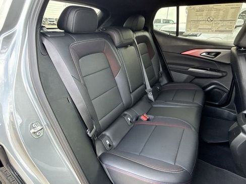 New 2026 Chevrolet Equinox EV RS image 21