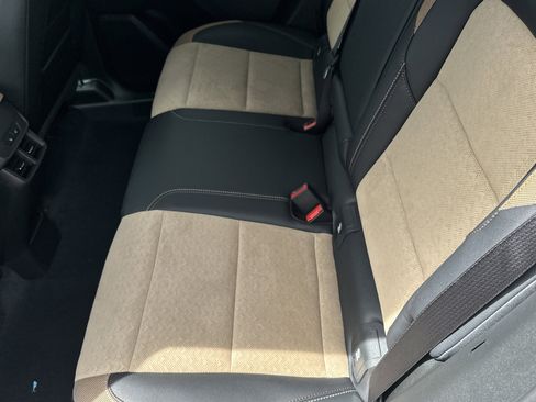 New 2026 Chevrolet Equinox ACTIV w/ Convenience Package III AWD/4WD image 10