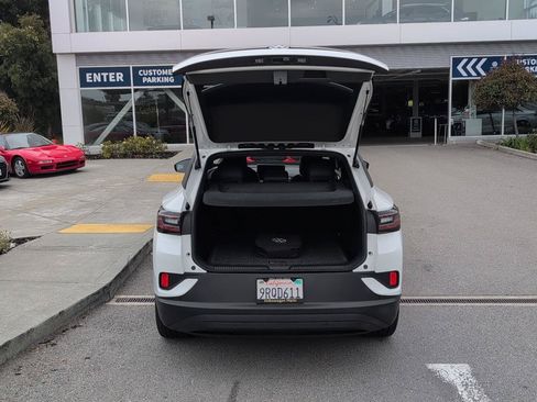 Used 2024 Volkswagen ID.4 Pro RWD image 18