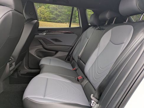 New 2026 Volkswagen Tiguan SE R-Line AWD/4WD image 14