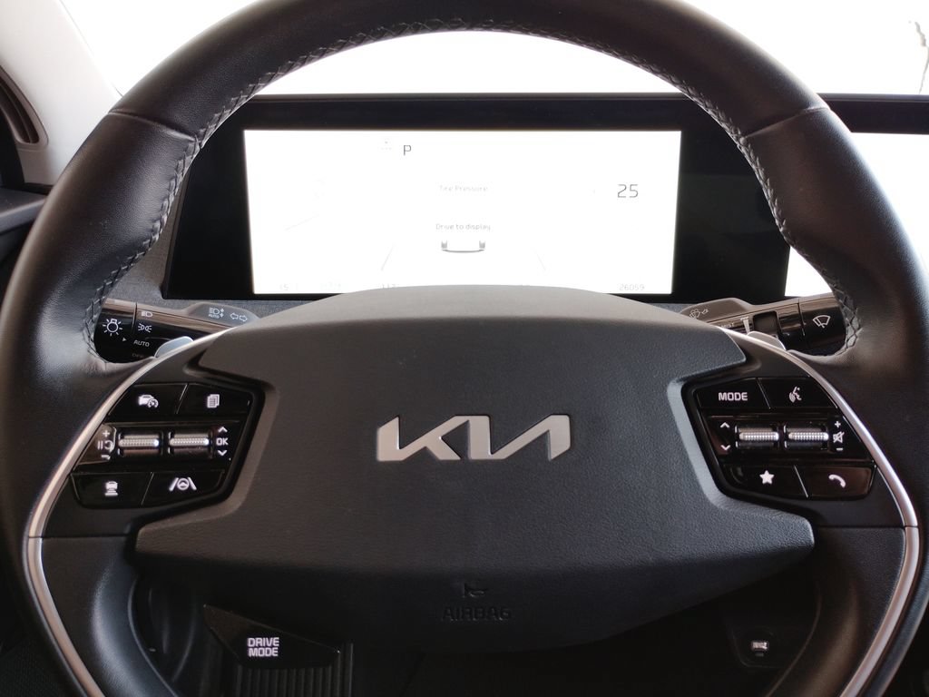 Used 2024 Kia EV6 Wind w/ Wind Technology Package RWD image 30