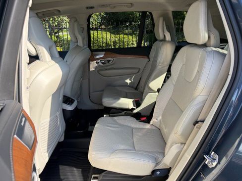 Used 2020 Volvo XC90 T6 Inscription AWD/4WD image 13