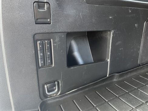 Used 2019 Lincoln Navigator L Select AWD/4WD image 52
