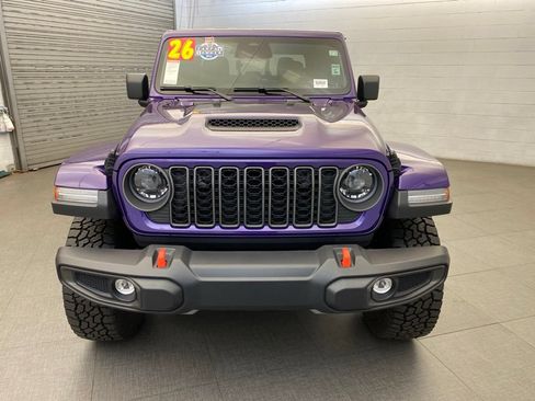 Certified 2026 Jeep Gladiator Mojave AWD/4WD image 3