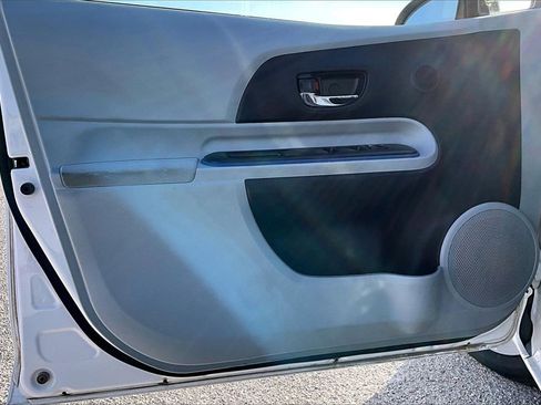 Used 2013 Toyota Prius C Two image 21