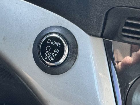 Used 2013 Ford Escape SEL FWD image 47