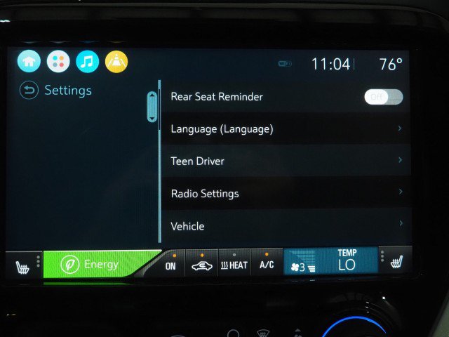 Used 2020 Chevrolet Bolt Premier w/ Infotainment Package FWD image 35
