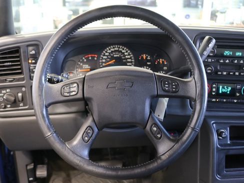 Used 2004 Chevrolet Silverado 2500 LT w/ Skid Plate Package AWD/4WD image 87