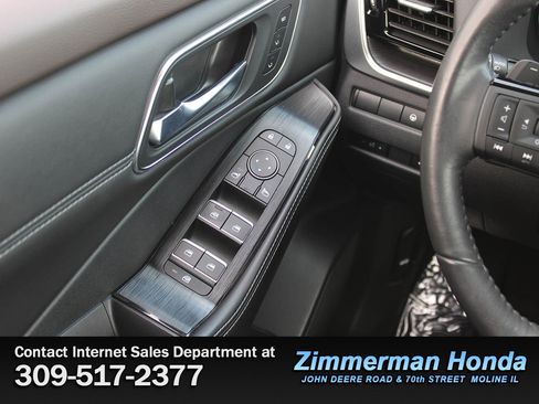 Used 2021 Nissan Rogue SL w/ Premium Package image 15