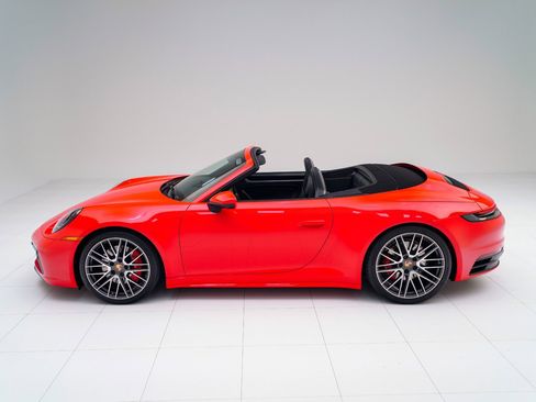 Certified 2024 Porsche 911 Carrera S image 2