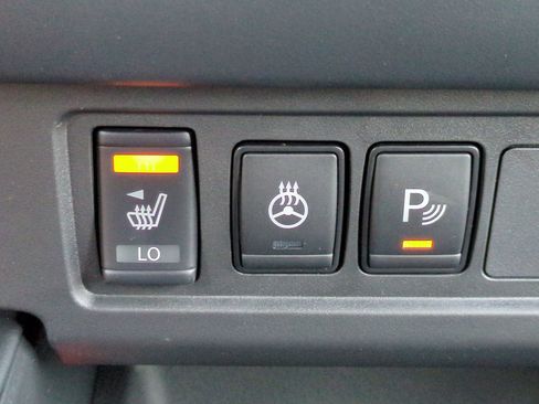 New 2026 Nissan Frontier PRO-4X w/ Pro-4x Convenience Package image 22