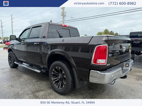 Used 2017 RAM 1500 Laramie w/ Convenience Group image 6