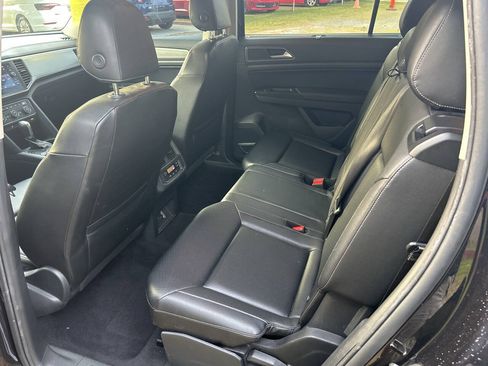 Used 2019 Volkswagen Atlas SE FWD image 12
