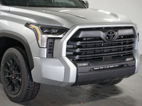 New 2026 Toyota Tundra SR5 image 4