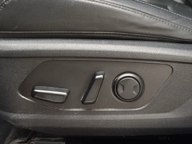 Used 2025 Kia Sportage SX FWD image 28