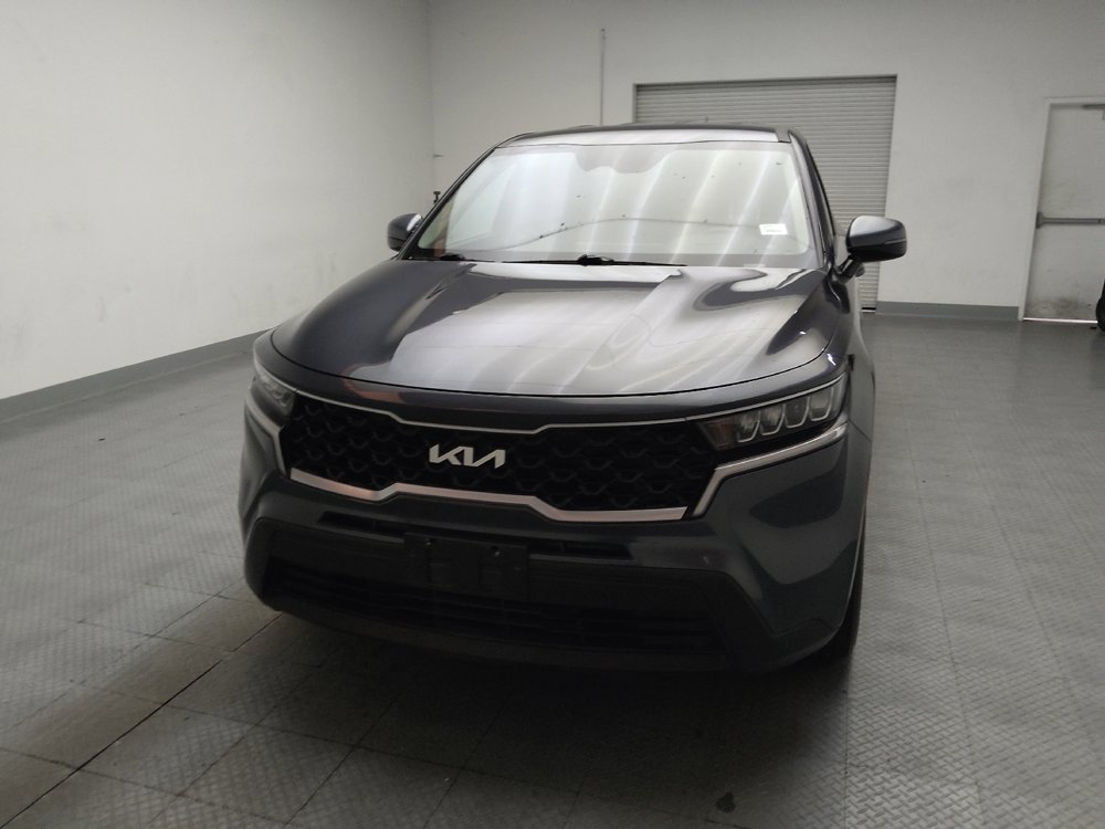 Used 2022 Kia Sorento LX FWD image 15