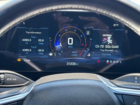 Used 2025 Chevrolet Equinox LT FWD image 40