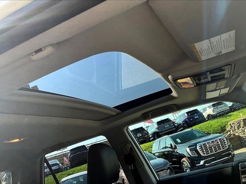 Used 2023 Toyota 4Runner 40th Anniversary SE AWD/4WD image 23