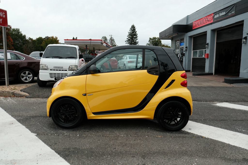 Used 2013 smart fortwo BRABUS RWD image 8