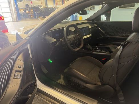 Used 2025 Dodge Charger R/T w/ Quick Order Package 25M R/T image 5