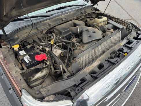 Used 2011 Ford F250 XLT w/ XTR Plus Pkg RWD image 23