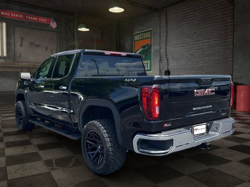 Certified 2025 GMC Sierra 1500 SLT AWD/4WD image 7