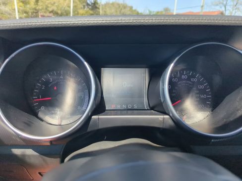 Used 2019 Ford Mustang Coupe w/ Equipment Group 101A image 31