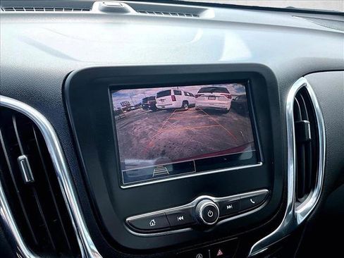 Used 2023 Chevrolet Equinox LT image 19