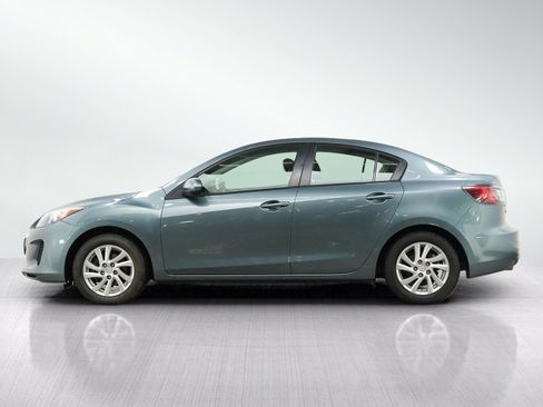 Used 2012 MAZDA MAZDA3 i Touring FWD image 2