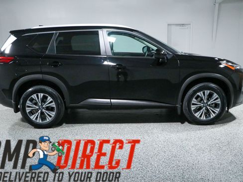 Used 2023 Nissan Rogue SV w/ SV Premium B Package FWD image 6