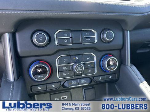 Used 2022 Chevrolet Tahoe Z71 w/ Luxury Package image 18