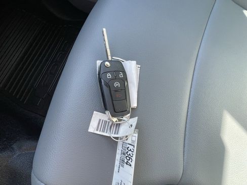 New 2025 Ford F350 XL w/ XL Chrome Package image 33