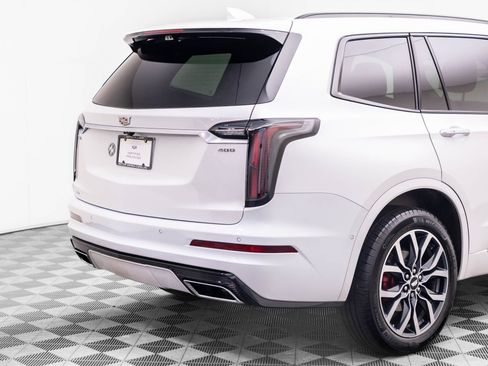 Certified 2025 Cadillac XT6 Sport w/ Platinum Package AWD/4WD image 38