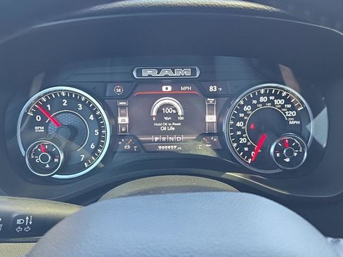 Used 2022 RAM 1500 Big Horn AWD/4WD image 13
