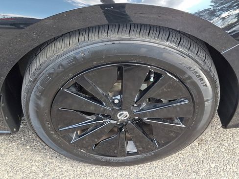 Used 2022 Nissan Altima 2.5 SV image 9