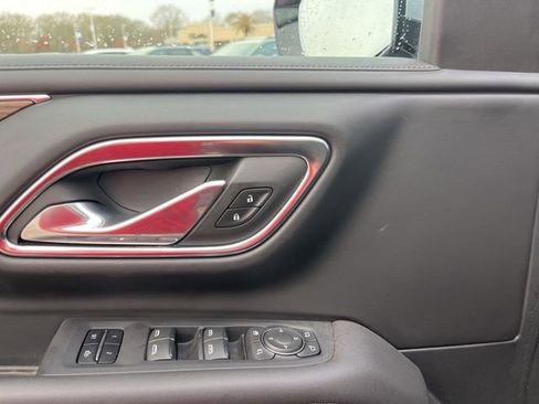 Used 2023 Chevrolet Tahoe High Country image 14