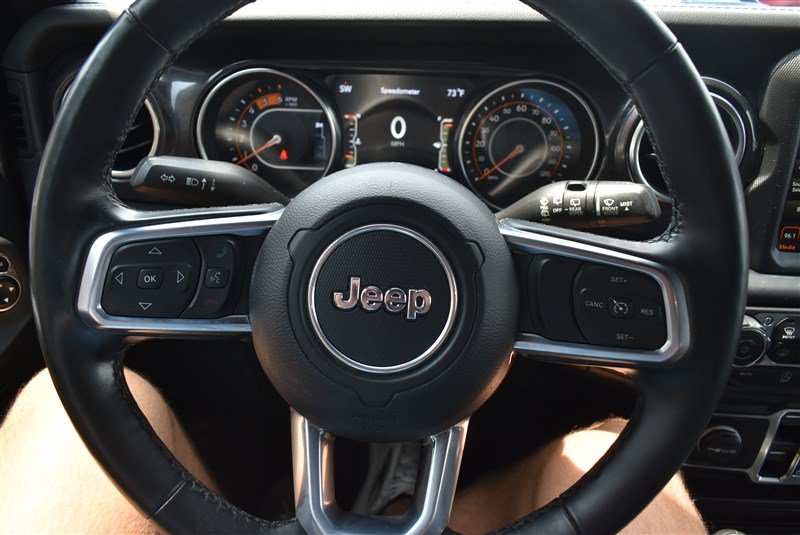 Used 2021 Jeep Wrangler Unlimited Sahara AWD/4WD image 12