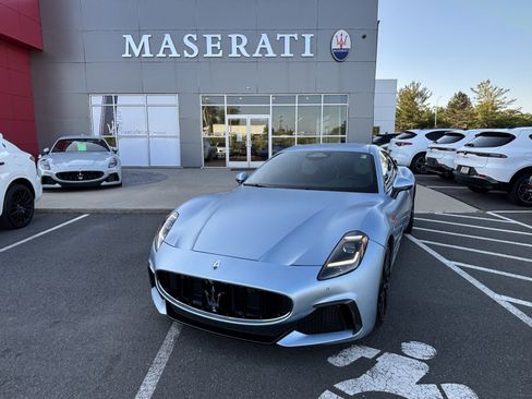 Used 2024 Maserati GranTurismo Trofeo AWD/4WD image 1