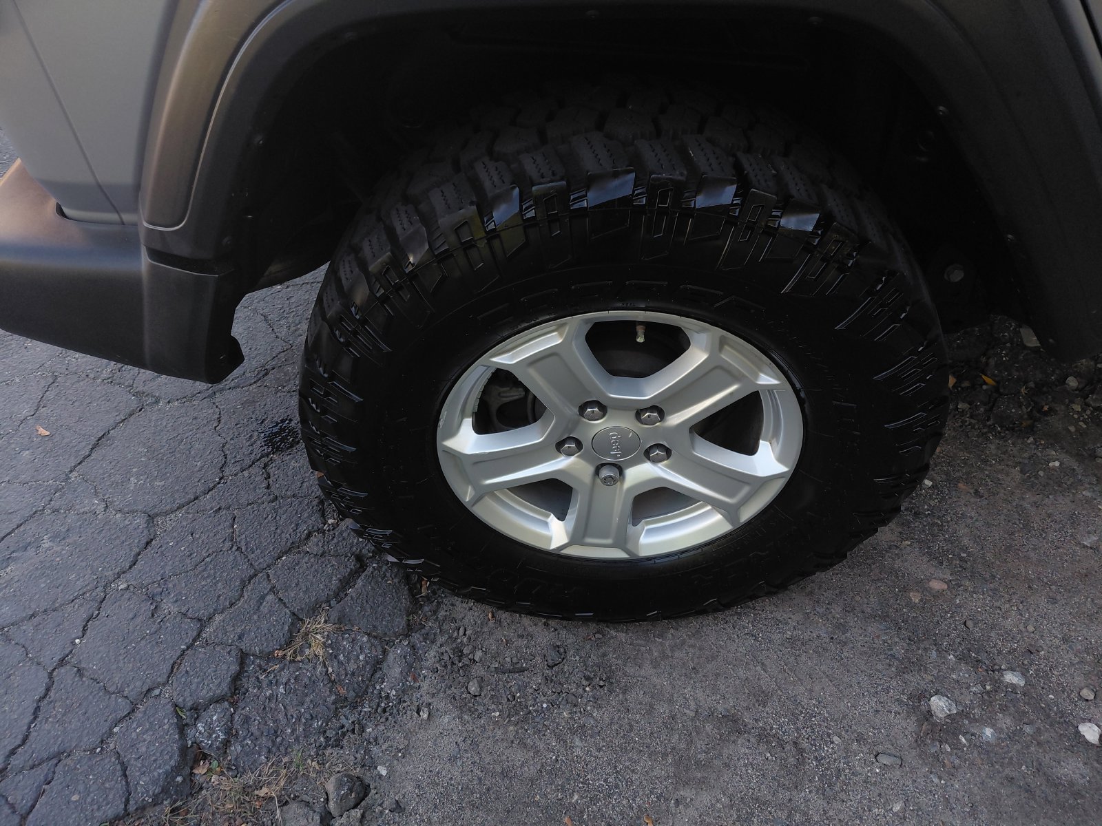 Used 2019 Jeep Wrangler Unlimited Sport S AWD/4WD image 22