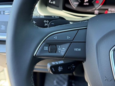 Certified 2025 Audi Q8 Premium Plus AWD/4WD image 30