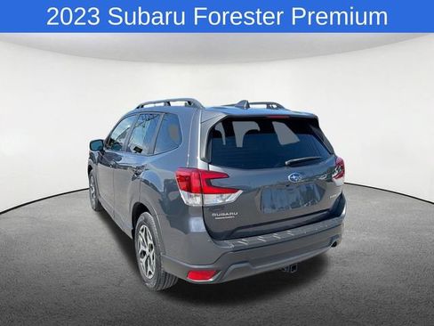 Used 2023 Subaru Forester Premium AWD/4WD image 14